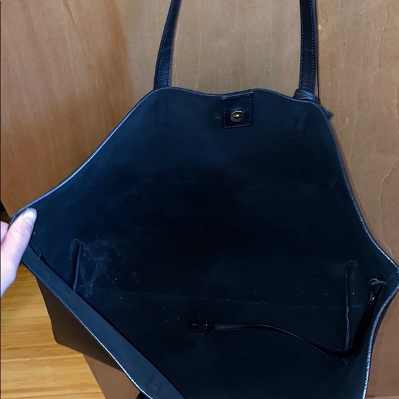 Yves Saint Laurent Tote Bag (In Original Box) - Picture 7 of 8